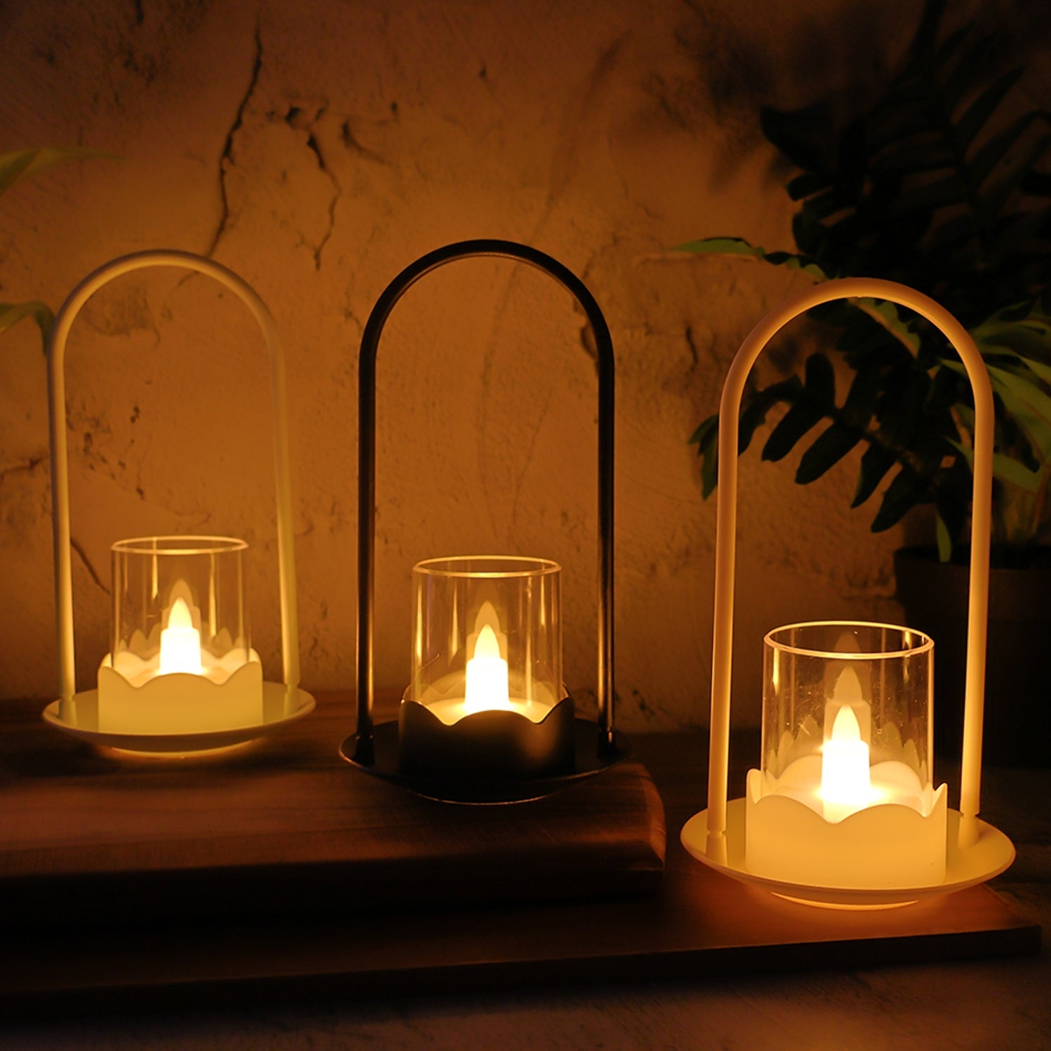Decorative Wind Light Style Plastic Flameless LED Candles (6 Pc) Decorative Wind Light Style Plastic Flameless LED Candles (6 Pc)